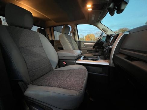 Used 2018 RAM 1500 Big Horn image 26