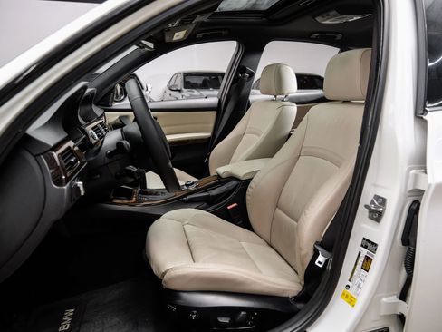 Used 2011 BMW 335d Sedan RWD image 38