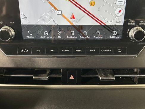 Used 2024 Mitsubishi Outlander SE image 13