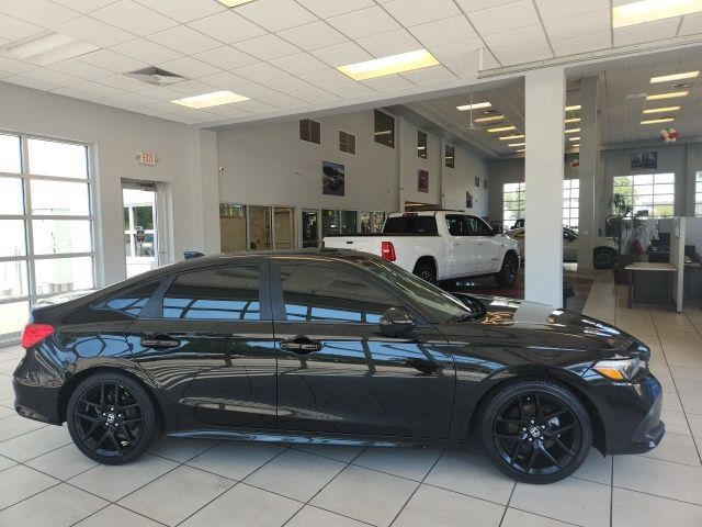 Used 2024 Honda Civic Sport image 12