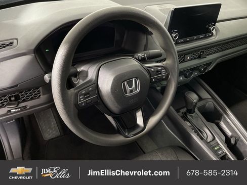 Used 2023 Honda Accord LX image 18