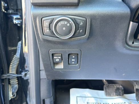 Used 2016 Ford F150 XLT w/ Equipment Group 302A Luxury image 22