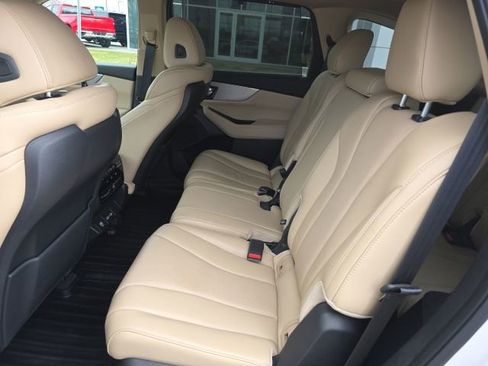 Used 2023 Acura MDX SH-AWD w/ Technology Package image 21