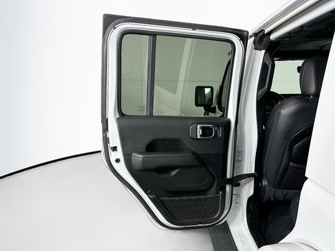 Used 2021 Jeep Wrangler Sahara w/ Safety Group image 26