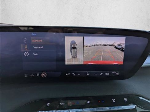 Used 2025 Buick Enclave Sport Touring w/ Power Package image 19