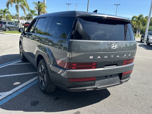New 2026 Hyundai Santa Fe SE FWD image 8