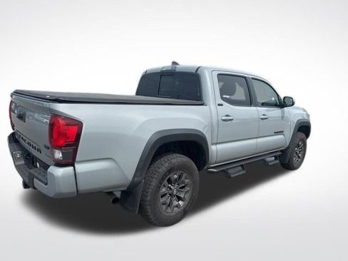 Used 2021 Toyota Tacoma SR5 w/ Trail Edition AWD/4WD image 5