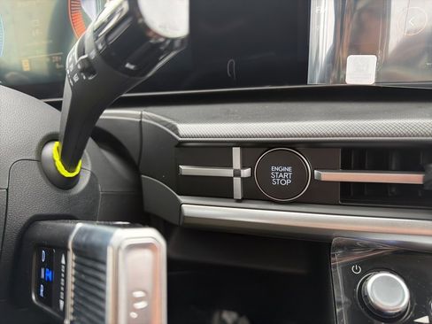 New 2026 Hyundai Santa Fe SEL image 38