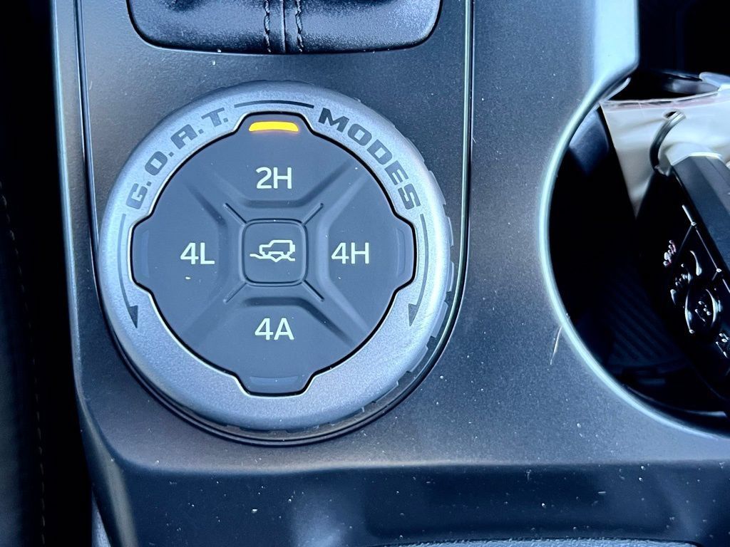 New 2025 Ford Bronco Badlands AWD/4WD image 45
