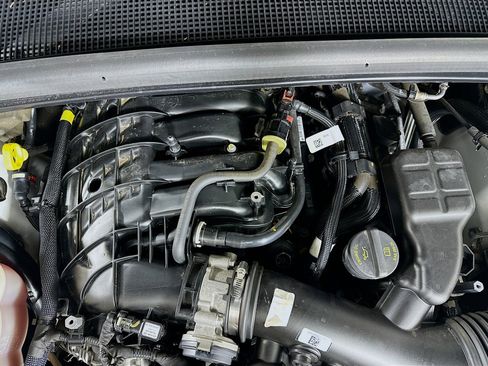 Used 2022 Jeep Grand Cherokee L Limited image 36