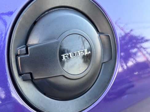 Used 2016 Dodge Challenger R/T Scat Pack w/ Leather Interior Group image 24