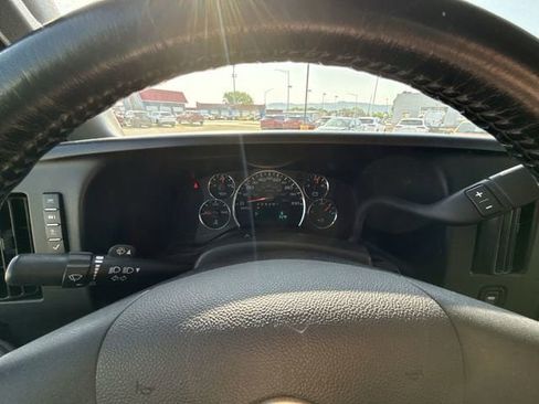 Used 2023 Chevrolet Express 2500 LS w/ Driver Convenience Package RWD image 15