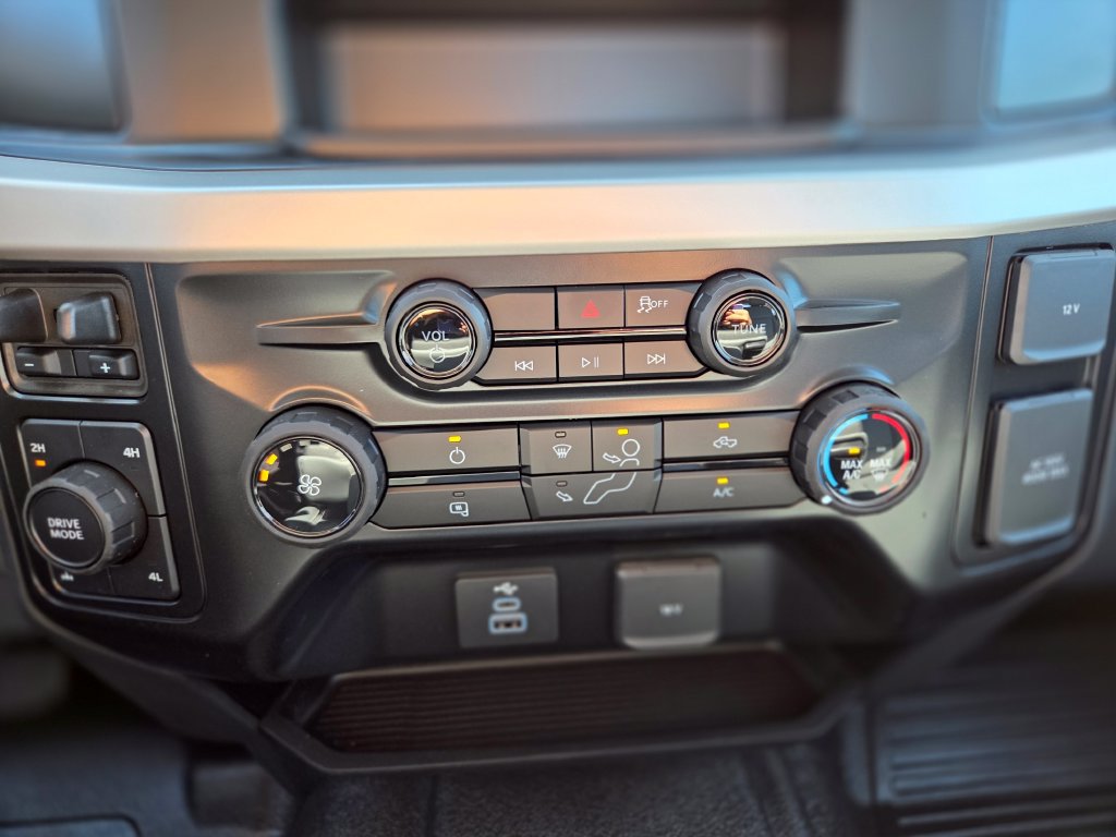 New 2027 Ford F250 XL AWD/4WD image 23