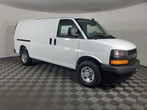 New 2025 Chevrolet Express 2500 w/ Driver Convenience Package image 3