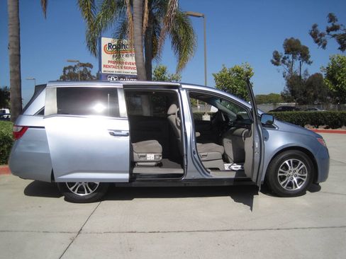 Used 2012 Honda Odyssey EX image 8