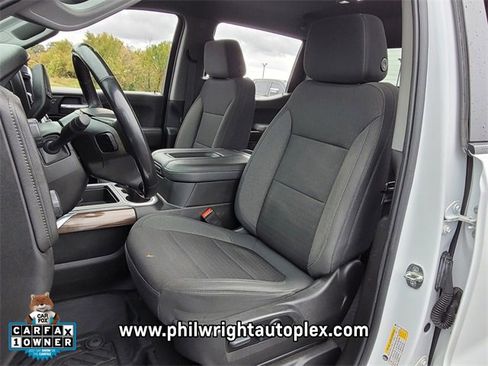 Used 2021 Chevrolet Silverado 1500 LT Trail Boss w/ Bed Protection Package image 9