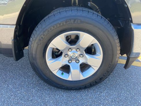 Used 2019 RAM 1500 Big Horn image 15