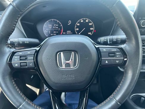 Used 2024 Honda HR-V Sport image 16