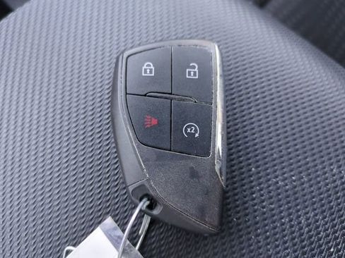 Certified 2025 Chevrolet Equinox LT image 34