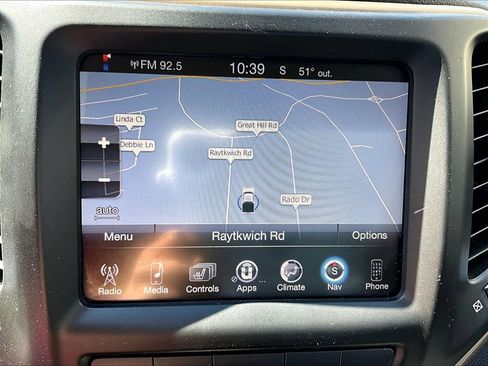 Used 2014 Jeep Cherokee Latitude w/ Cold Weather Group AWD/4WD image 29