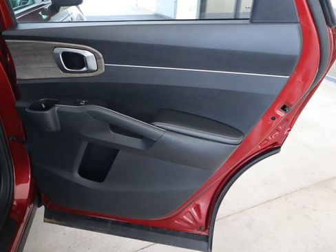 Used 2022 Kia Sorento S w/ Panoramic Sunroof Package AWD/4WD image 48
