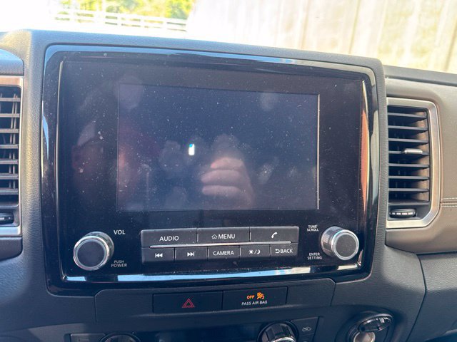 Used 2022 Nissan Frontier SV RWD image 16