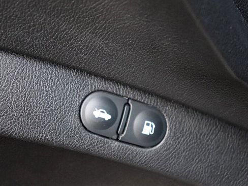 Used 2011 Acura TL image 29