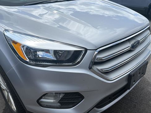 Used 2019 Ford Escape SE AWD/4WD image 4