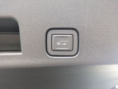 New 2026 Buick Enclave Preferred w/ Power Package image 17