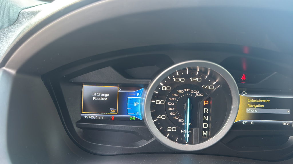 Used 2015 Ford Explorer Sport w/ Equipment Group 401A AWD/4WD image 17