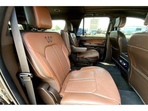 Used 2024 Ford Expedition Max King Ranch AWD/4WD image 29