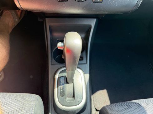 Used 2009 Nissan Versa SL w/ Convenience Pkg image 29