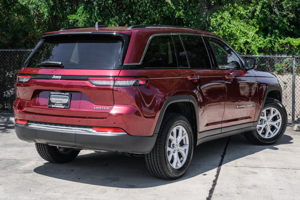 Used 2022 Jeep Grand Cherokee Limited RWD image 11