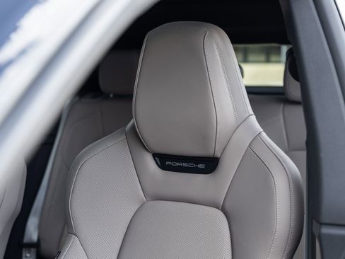 New 2026 Porsche Macan Electric image 29