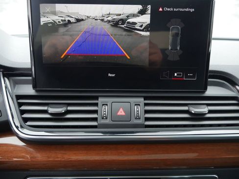 Certified 2023 Audi Q5 2.0T Premium w/ Convenience Package image 47