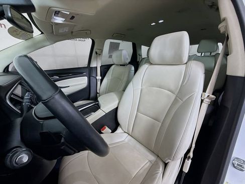 Used 2024 Buick Enclave Essence FWD image 20