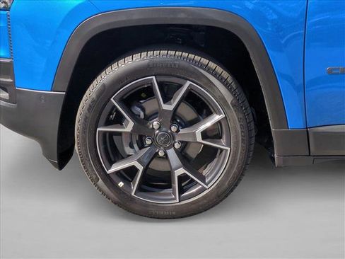 New 2026 Jeep Cherokee Overland image 10