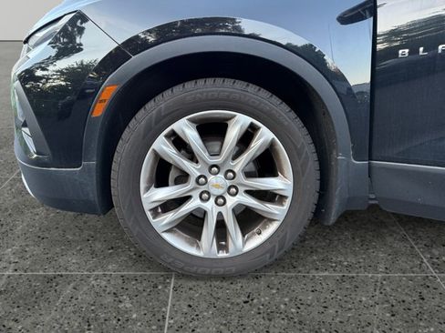 Certified 2019 Chevrolet Blazer LT w/ Sun and Wheels Package AWD/4WD image 12