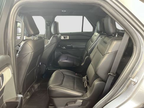 Used 2024 Ford Explorer ST w/ Equipment Group 401A AWD/4WD image 25