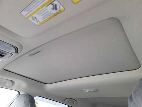 Used 2024 Subaru Outback Limited image 14