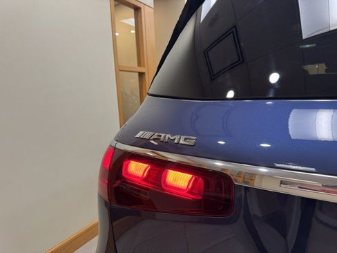 Certified 2024 Mercedes-Benz GLS 63 AMG 4MATIC w/ Warmth & Comfort Package image 28