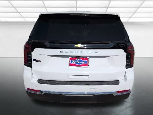 New 2026 Chevrolet Suburban LS image 32
