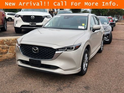 Used 2025 MAZDA CX-5 AWD 2.5 S w/ Preferred Package image 4