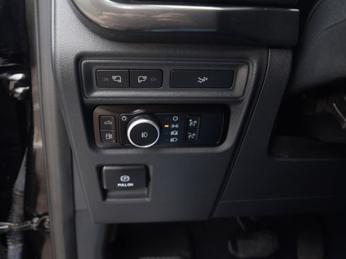 Used 2023 Ford F150 XLT w/ Equipment Group 302A High image 7