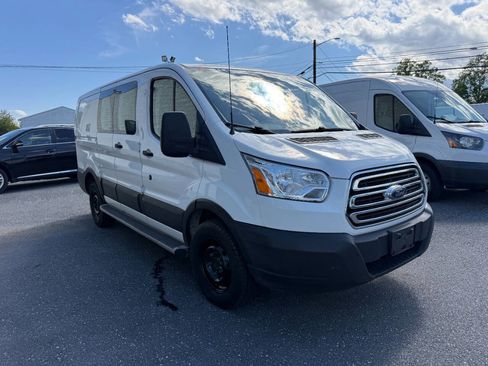 Used 2019 Ford Transit 250 130 Low Roof w/ Exterior Upgrade Package RWD image 4