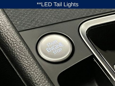 Used 2021 Volkswagen Jetta SEL image 13