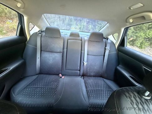 Used 2017 Nissan Altima 2.5 SV FWD image 18