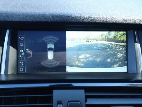 Used 2017 BMW X3 xDrive28i image 38