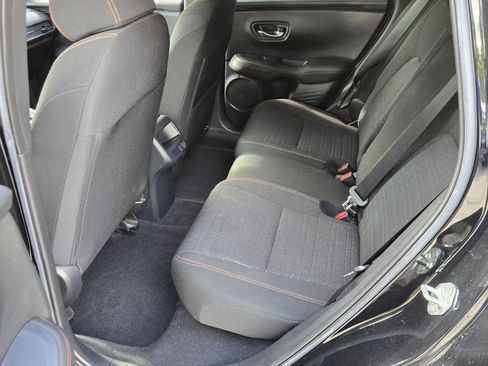 Used 2024 Honda HR-V Sport image 11