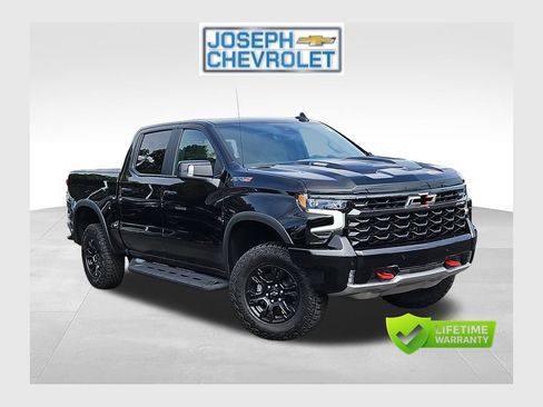 Certified 2026 Chevrolet Silverado 1500 ZR2 AWD/4WD image 1